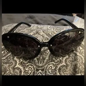 NWOT Chloe oval CE652S sunglasses- discontinued Chloe | Accessories | Nwot Chloe Oval Ce652s Sunglasses  main image 3